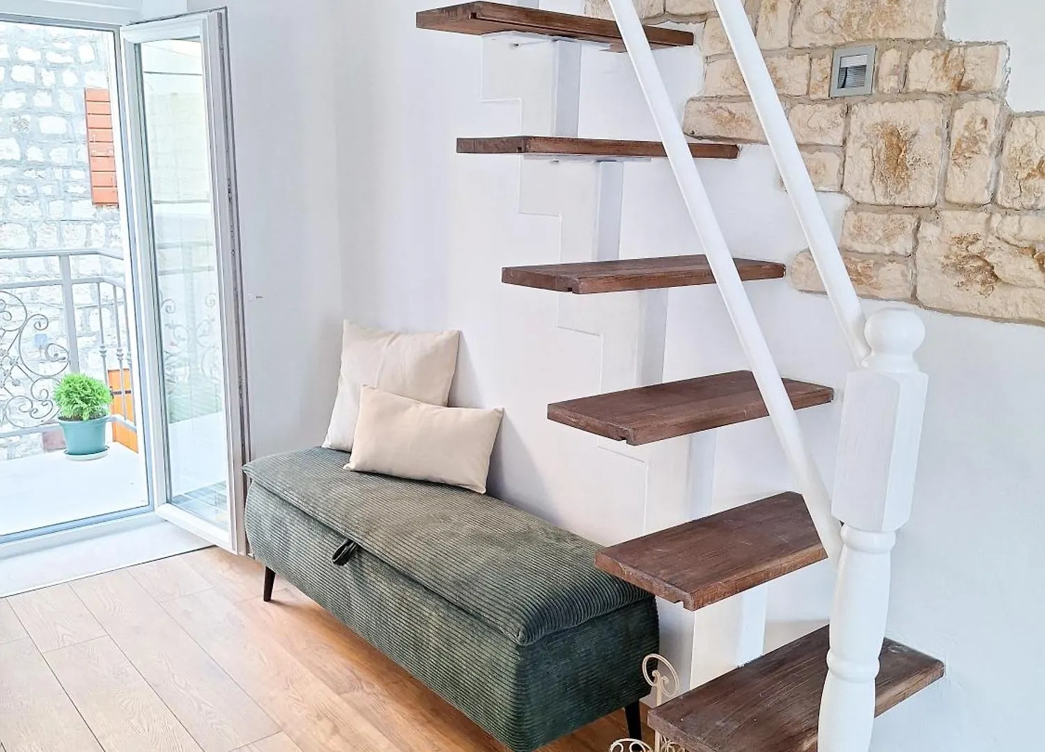 St Peter'S Heritage House Trogir 0*,